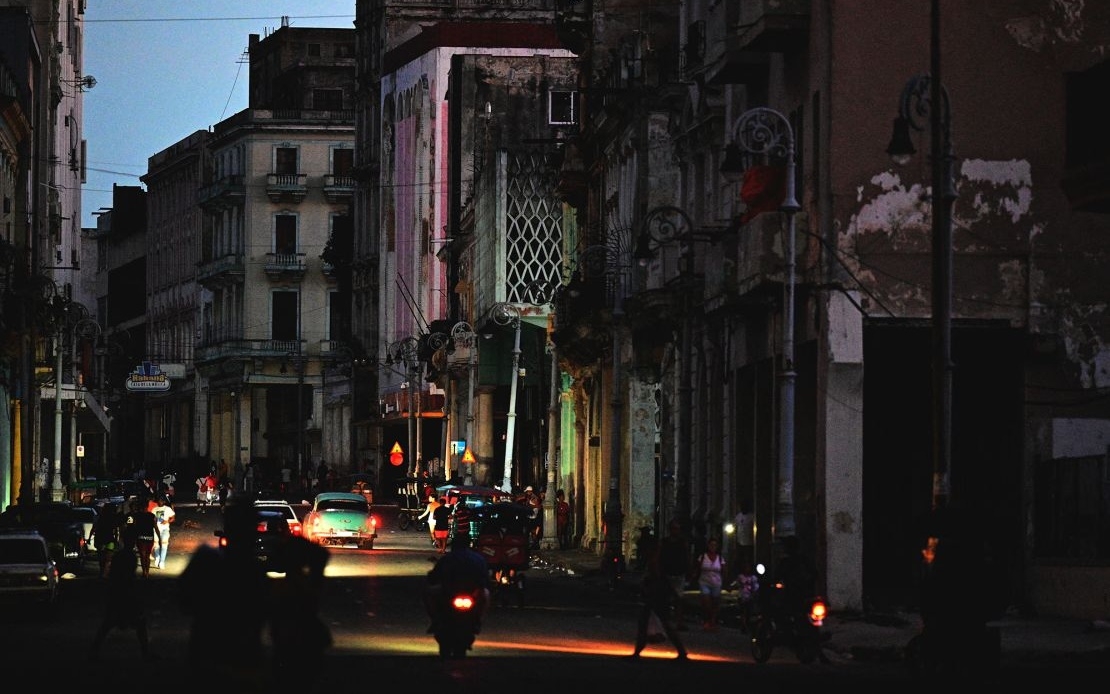 Mexico tìm giải pháp giúp đỡ Cuba đối phó Mỹ chặn nguồn cung dầu